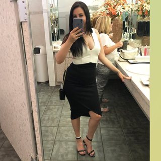 Jenelle Jcakess feet photo thumbnail