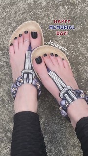 Jenelle Jcakess feet photo thumbnail