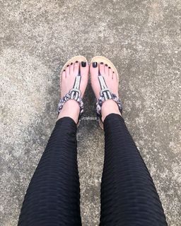 Jenelle Jcakess feet photo thumbnail