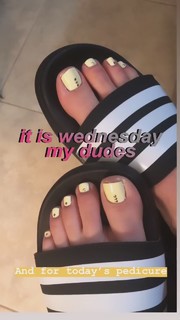 Jenelle Jcakess feet photo thumbnail