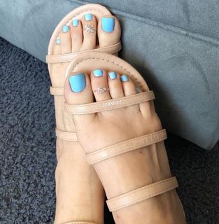 Jenelle Jcakess feet photo thumbnail