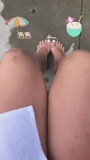 Jenelle Jcakess feet photo thumbnail
