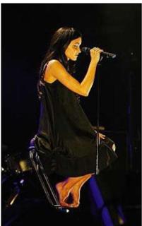 Jenifer Bartoli feet photo thumbnail