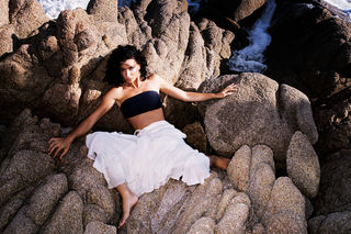 Jenifer Bartoli feet photo thumbnail