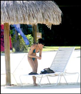 Jenifer Bartoli feet photo thumbnail