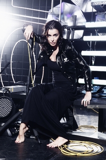 Jenifer Bartoli feet photo thumbnail