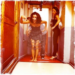 Jenifer Bartoli feet photo thumbnail