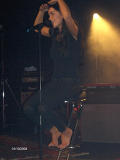 Jenifer Bartoli feet photo thumbnail