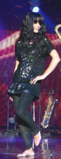 Jenifer Bartoli feet photo thumbnail