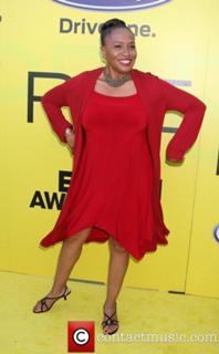 Jenifer Lewis feet photo 7