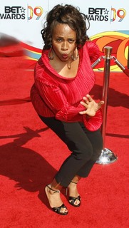 Jenifer Lewis feet photo 10