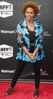 Jenifer Lewis feet photo 14