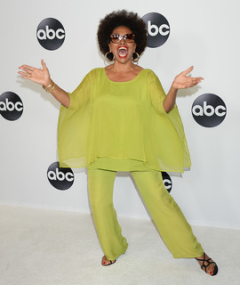 Jenifer Lewis feet photo 6