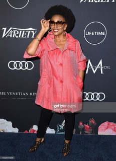 Jenifer Lewis feet photo 5