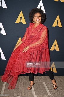 Jenifer Lewis feet photo 8