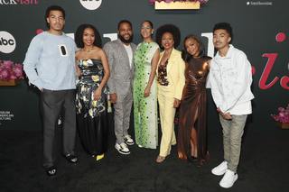 Jenifer Lewis feet photo 9
