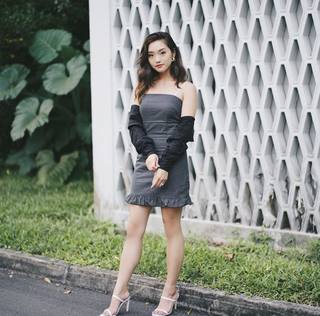Jenn Im feet photo 8