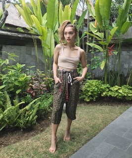 Jenn Im feet photo 8