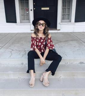 Jenn Im feet photo 8