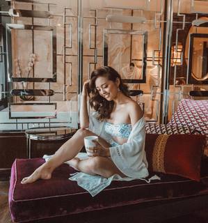 Jenn Im feet photo 12