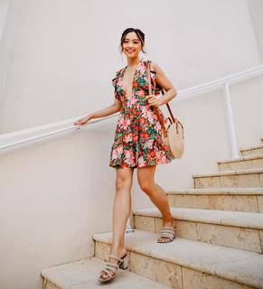 Jenn Im feet photo 6