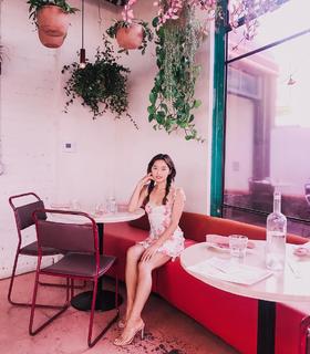 Jenn Im feet photo 1