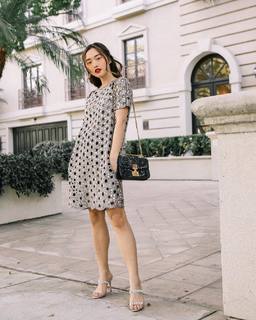 Jenn Im feet photo 1