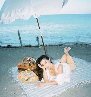 Jenn Im feet photo 8