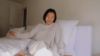 Jenn Im feet photo 4