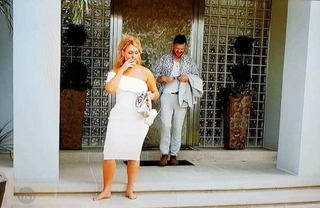 Jenn Lyon feet photo 6