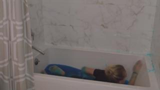 Jenn McAllister feet photo thumbnail