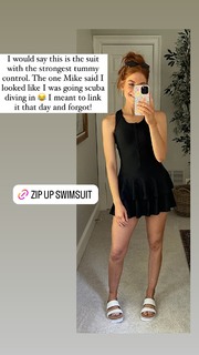 Jenn Todryk feet photo 1