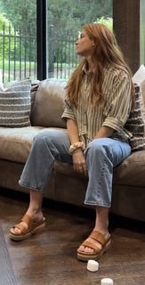 Jenn Todryk feet photo 4