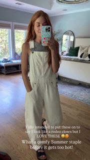 Jenn Todryk feet photo 1