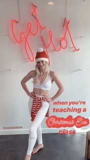 Jenna Boyd feet photo 9