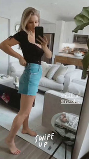 Jenna Boyd feet photo 17