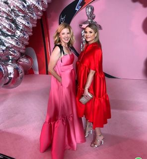 Jenna Bush Hager feet photo thumbnail