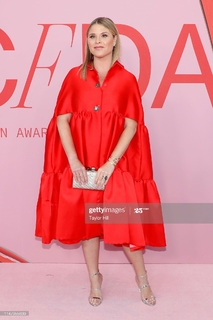 Jenna Bush Hager feet photo thumbnail