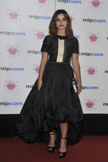 Jenna Coleman feet photo thumbnail