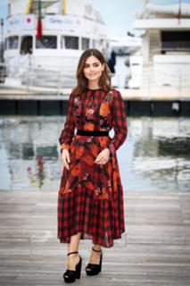 Jenna Coleman feet photo thumbnail