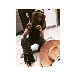 Jenna Coleman feet photo thumbnail