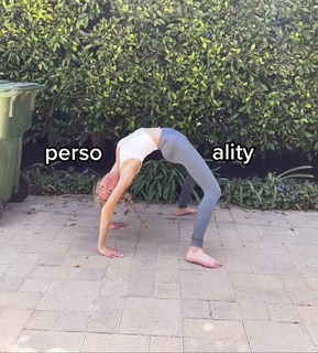 Jenna Davis feet photo thumbnail