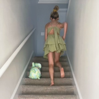 Jenna Davis feet photo thumbnail