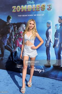 Jenna Davis feet photo thumbnail