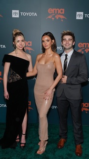 Jenna Davis feet photo thumbnail