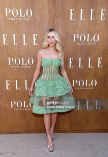 Jenna Davis feet photo thumbnail