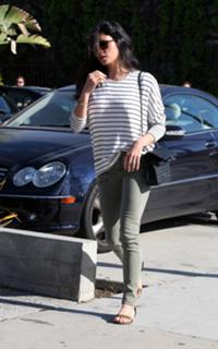 Jenna Dewan feet photo thumbnail