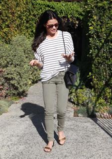 Jenna Dewan feet photo thumbnail