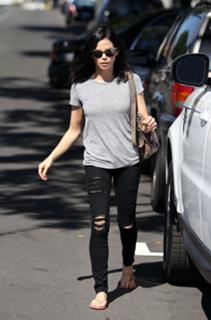 Jenna Dewan feet photo thumbnail