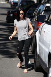 Jenna Dewan feet photo thumbnail